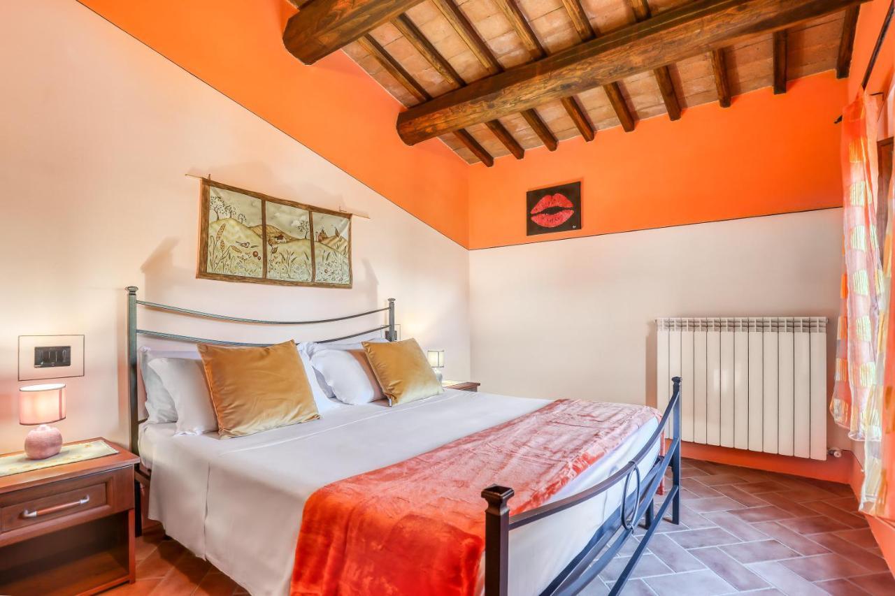 Agriturismo Podere San Giorgio Radicofani Exterior photo