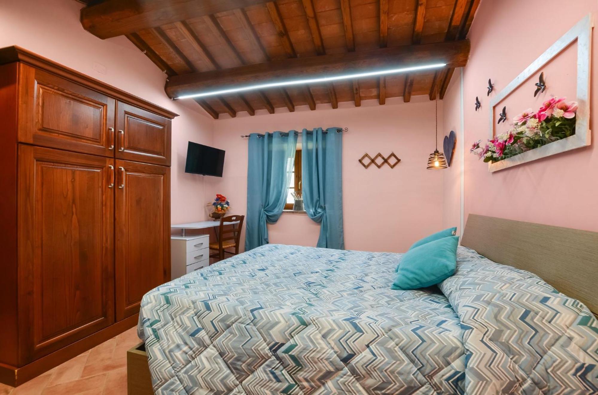 Agriturismo Podere San Giorgio Radicofani Exterior photo