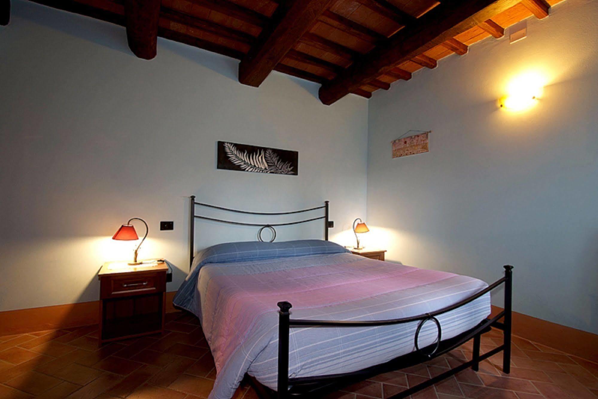 Agriturismo Podere San Giorgio Radicofani Exterior photo